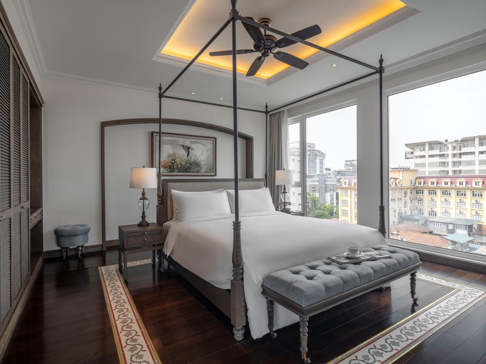 De Syloia Hà Nội