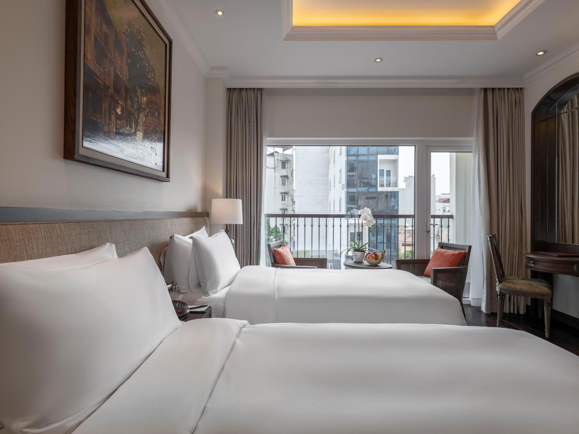 Khách sạn De Syloia 4*