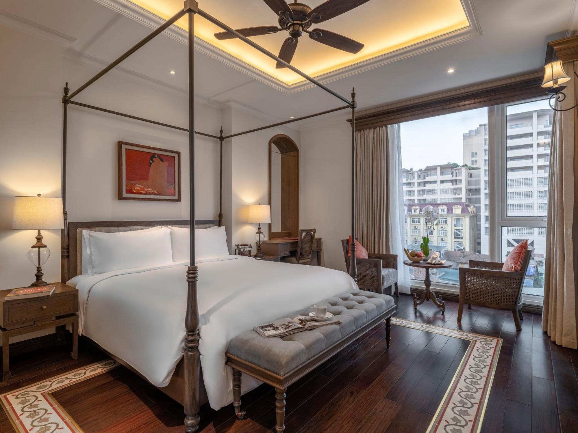 De Syloia Hà Nội